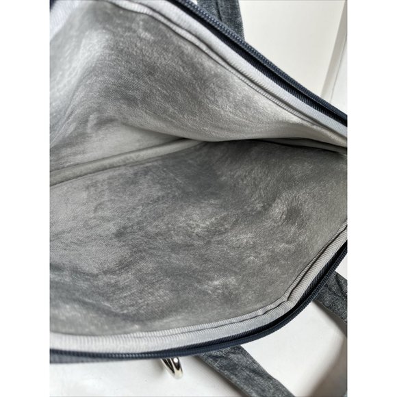 Voova Gray Padded Notebook Sleeve Bag with Strap - Picture 3 of 12